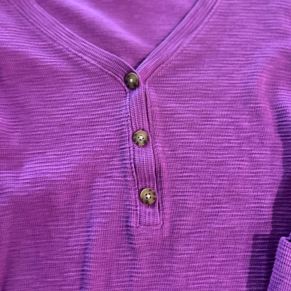 J. Jill Purple V Neck Top. Size XL Petite. - Picture 5 of 6